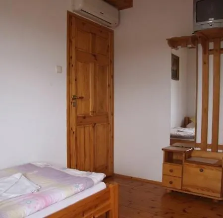 Kruszyna Bed & Breakfast 3*